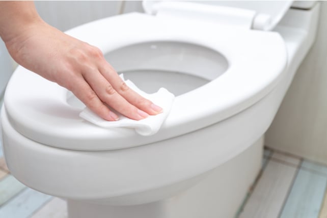 BAÑO SANITARIO PÚBLICO CANDIDIASIS CAUSAS